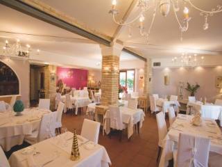 Pascucci Al Porticciolo 3*